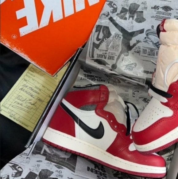 Nike Air Jordan High Size 12 Chicago Lost And Found - Picture 11 of 16